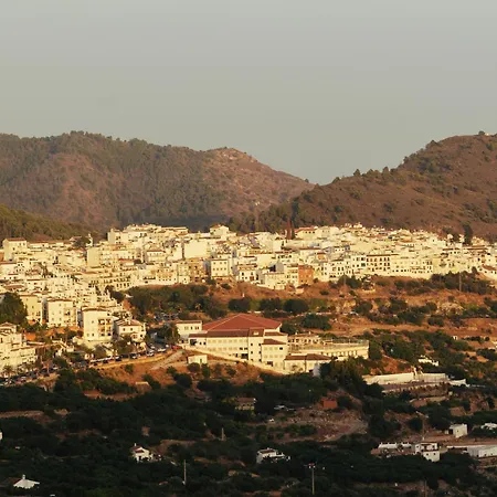 Οργανωμένο κάμπινγκ El Nido *